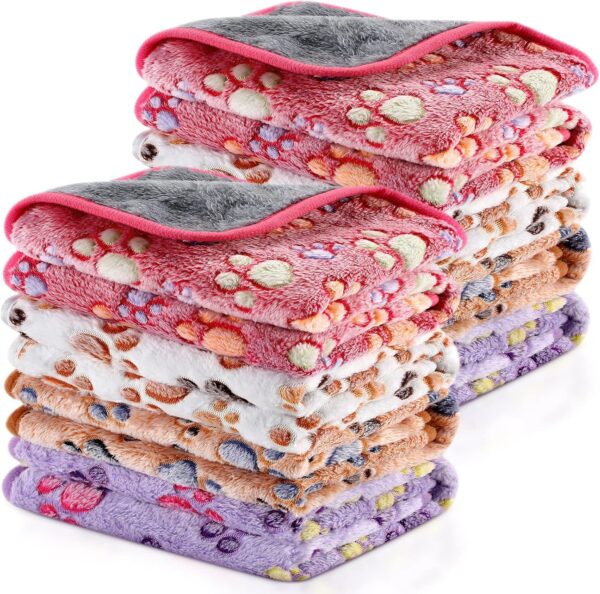 Tudomro 8 Pcs Bulk Waterproof Guinea Pig Blankets Small Animal Flannel Throw Bedding Absorbent Guinea Pig Cage Liners Reusable Pet Pee Pad Sleep Mat Pad Cover for Hamster Rabbit Ferret (16 x 24 Inch)