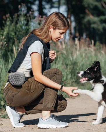 dog treat pouch